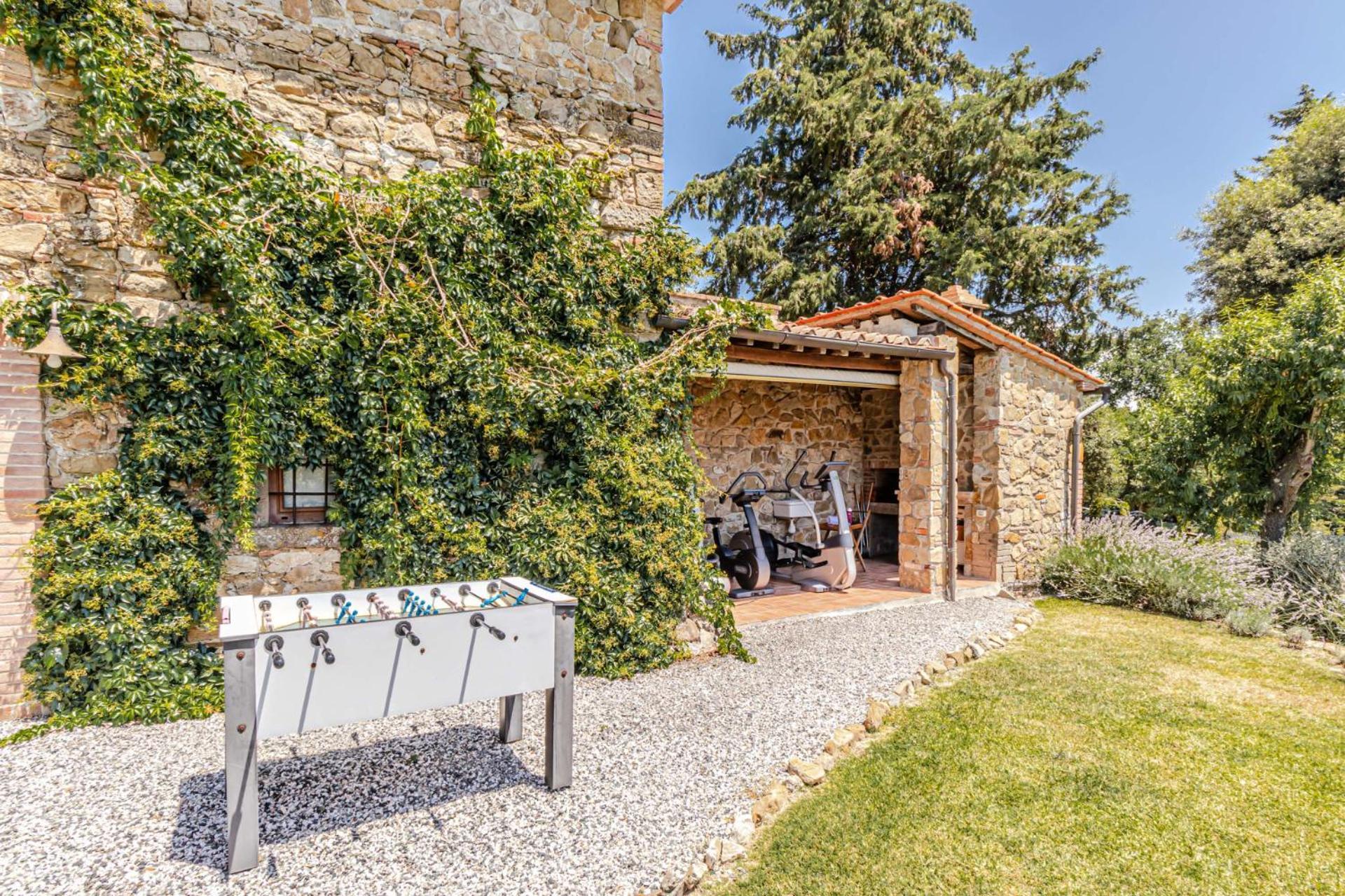 Chateau La Siroque 몬테카티니발디세시다 외부 사진